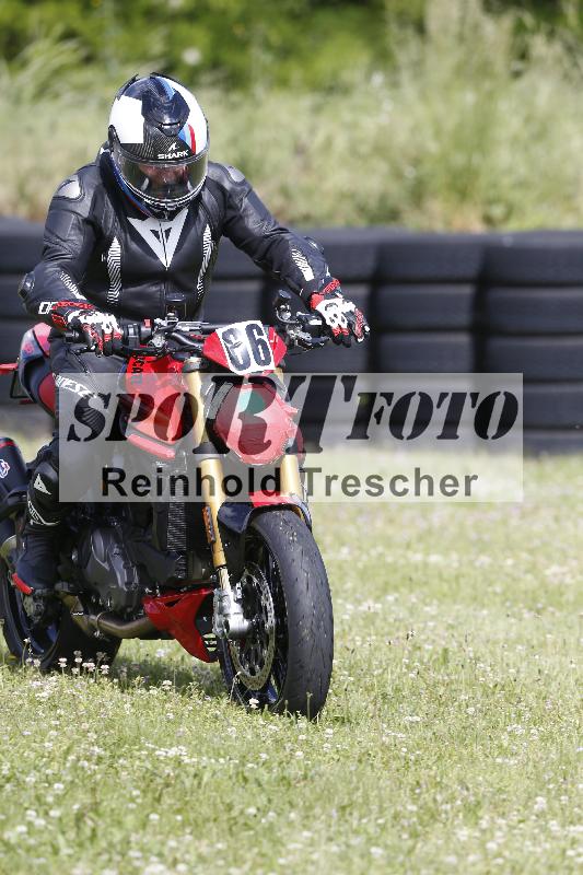 Archiv-2025/15 13.05.2025 Max Racing ADR/Gruppe gruen/66